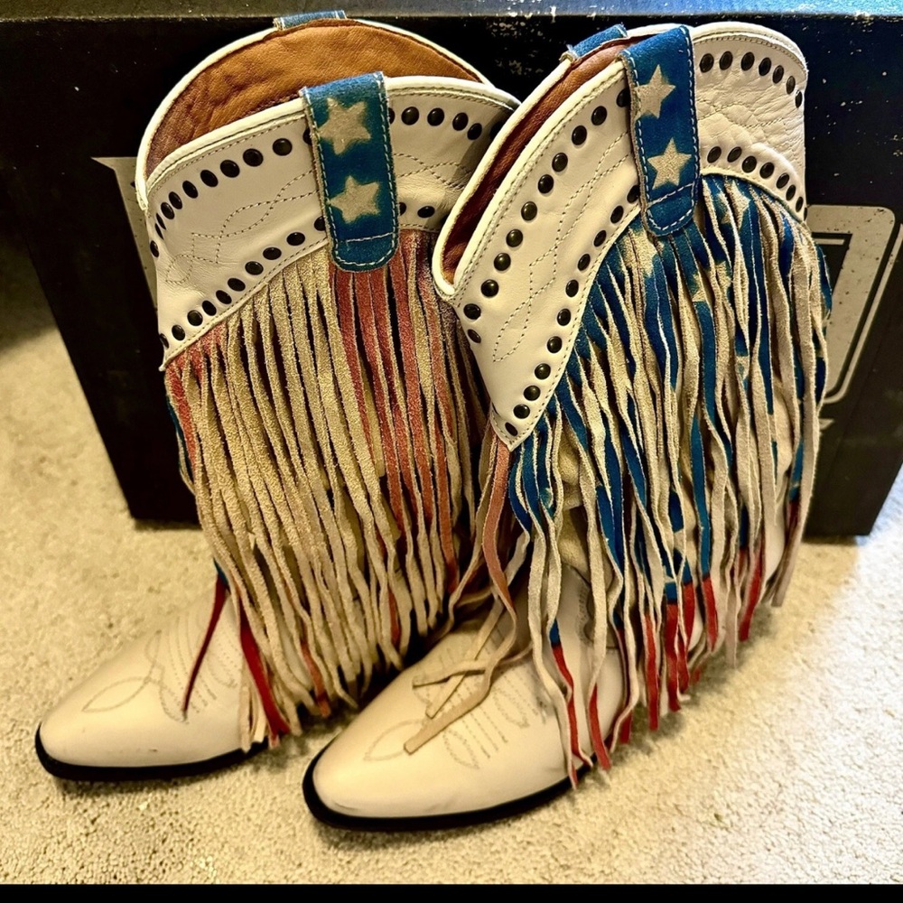 DINGO American Flag Fringe Leather Boots